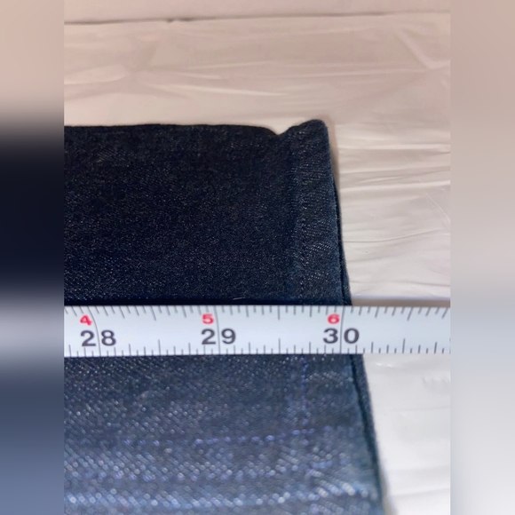 Dark Blue Denim Jeans By Levis - Picture 4 of 10